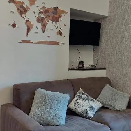 En Casa דירה Canzo